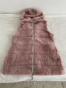 Ilus Vest , M/L , Uus (3 foto / 4)