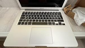 Apple MacBook Air 13" i7 2015 (3 foto / 10)
