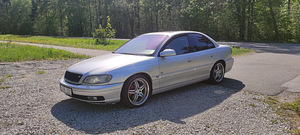 Opel Omega 2.5DTI 110kw (Design Edition) (1 foto / 11)