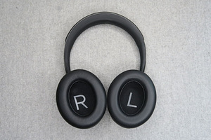 BOSE 700 Noise Cancelling Bluetooth kõrvaklapid (2 foto / 3)