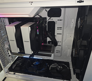 Arvuti Ryzen 7 9800X3D + RTX 5070TI (5 foto / 5)