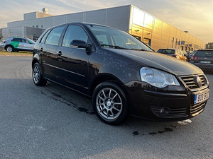 Volkswagen Polo 2007 (1 foto / 6)