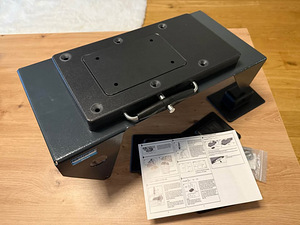 Müüa kinnitusplaat vööri elektrimootori (1 foto / 3)