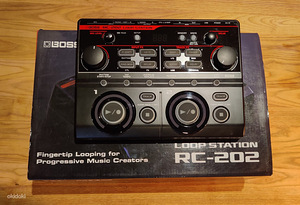 Boss RC-202 (2 foto / 2)
