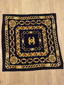 Chanel siidisall (1 foto / 6)