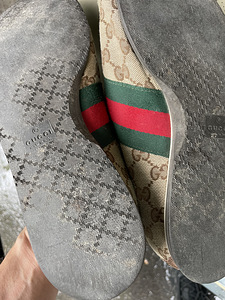 Кроссовки Gucci, оригинал (5 фото из 5)
