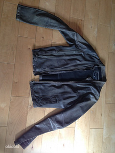 Armani Jeans кожаная куртка, original