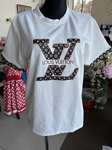 Lv T-shirt (6 foto / 9)