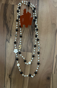 Chanel (1 foto / 3)