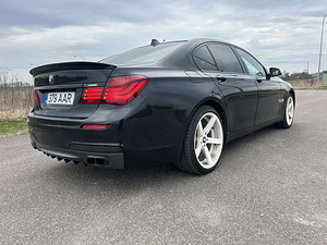 BMW 740 F01 M-PACK FACELIFT (3 фото из 13)