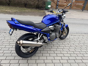 Suzuki Bandit 600 (4 foto / 5)