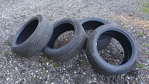 Continental MS 235/50 R19 (1 foto / 5)