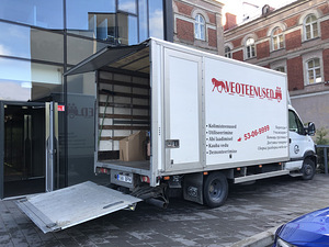 Kolimisteenused, transporditeenused, utiilivedu (2 foto / 6)