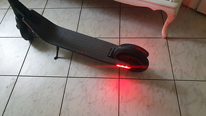 Elektritõukeratas Ninebot by SEGWAY, mudel ES4 (3 foto / 5)