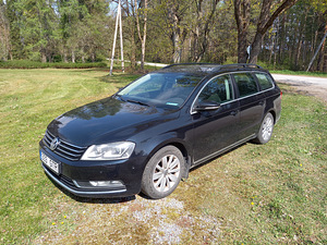 VW Passat 1.6 TDI (77kw ) 2012a. (5 foto / 10)