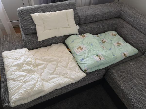 2 одеяла + подушка (фото #1)