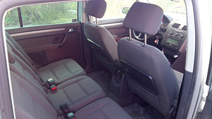 Volkswagen Touran 1.9 77kW (9 foto / 14)