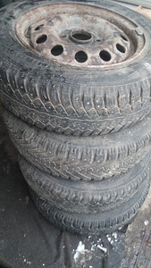 185/70R14 и 175/70R14 зимние шины + диски (1 фото из 8)