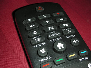 Philips TV pult - UUS ! (2 foto / 6)