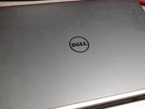 DELL Latitude E5550 , 5th Gen. vPro (9 foto / 9)