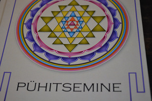 PÜHITSEMINE - by Elisabeth Haich (2 foto / 10)
