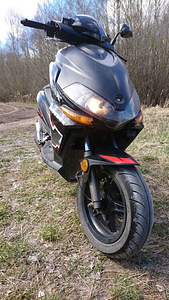 2T mootoriga BENELLI 49X, paberid korras (1 foto / 6)