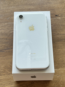 iPhone XR 128gb White (1 foto / 2)