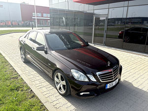 Mercedes Benz E 220 (3 foto / 15)