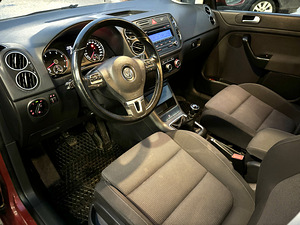 Volkswagen Golf Plus (10 foto / 15)