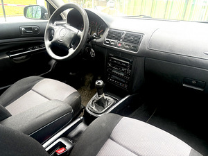 Volkswagen Golf 4 (8 foto / 15)