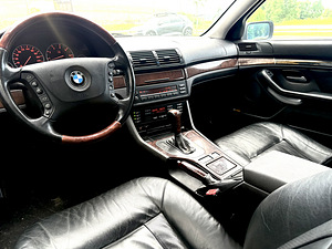 BMW 525 (7 foto / 15)