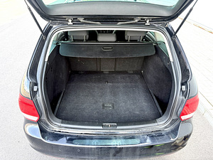 Volkswagen Golf (7 foto / 15)