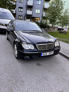 Mercedes c220d, 2004
