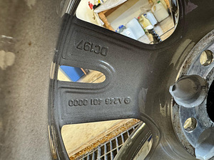 Продам новые оригинальные диски r16 Mercedes с датчиками д. (4 фото из 5)