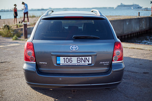 Toyota Avensis Facelift (4 foto / 13)