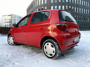 TOYOTA YARIS/TÜ 05.2024 (4 foto / 15)