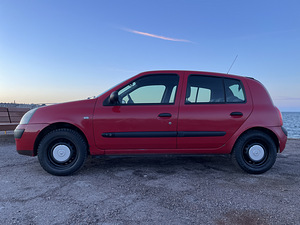 RENAULT CLIO TÜ 10.2024 / 1 OMANIK / AVARIIVABA (6 foto / 15)
