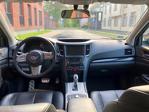 SUBARU LEGACY / TÜV 07.2025 / AVARIIVABA (8 foto / 15)