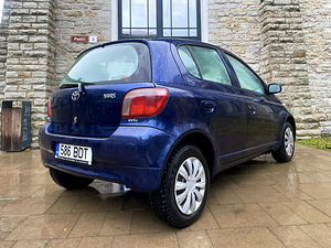 TOYOTA YARIS / TÜV 12.2025 (3 foto / 15)