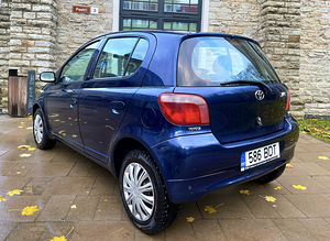 TOYOTA YARIS / TÜV 12.2025 (4 foto / 15)