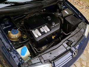 VOLKSWAGEN GOLF 4 / AVARIIVABA / TÜV 08.2025 (6 foto / 15)