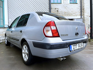 RENAULT THALIA / ROOSTEVABA / ÜV 02.2026 (4 foto / 15)