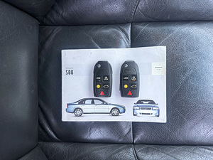 VOLVO S80 FACELIFT / AUTOMAAT / DIISEL 120kW / ÜV 05.2026 (15 foto / 15)