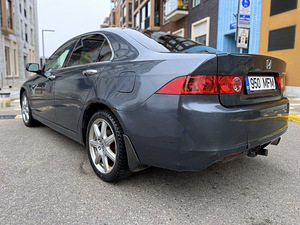 HONDA ACCORD / BENSIIN / ÜV 12.2025 (4 foto / 15)