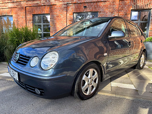 VOLKSWAGEN POLO / ROOSTEVABA / AVARIIVABA / ÜV 10.2026 (1 foto / 15)