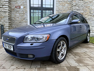 VOLVO V50 / AUTOMAAT / AVARIIVABA / ÜV 06.2026 (2 foto / 15)