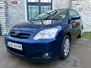 TOYOTA COROLLA / FACELIFT / AUTOMAAT / 1 OMANIK / ÜV 08.2026 (2 foto / 15)