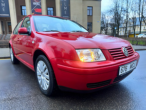 VOLKSWAGEN BORA / VELUURPOLSTER / ÜV 08.2026 (2 foto / 15)