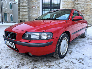 VOLVO S60 / AUTOMAAT / TÜV 05.2026 (1 foto / 15)
