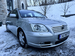 TOYOTA AVENSIS / AUTOMAAT / REG. MAKSTUD / ÜV 03.2027 (2 foto / 14)